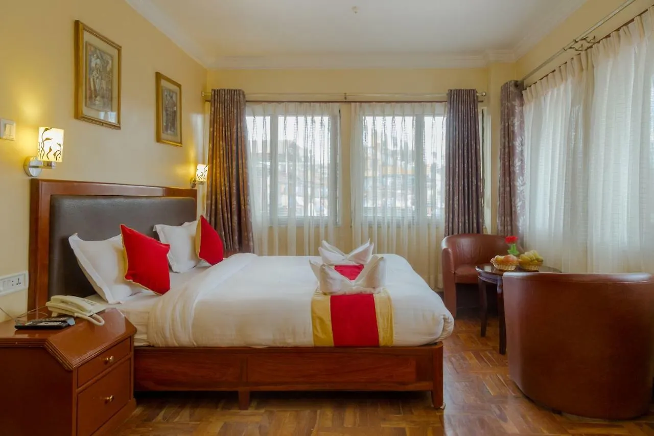 Skyline Hotel Kathmandu 3*,